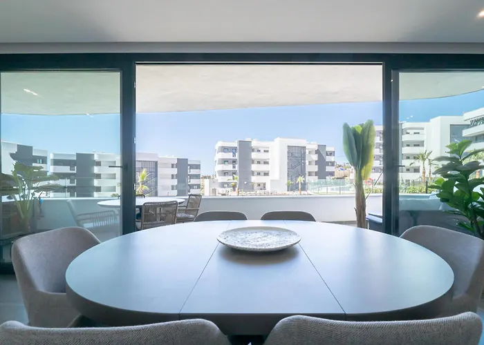 Апартаменты Higueron West Viii - Casa Berit Brand New